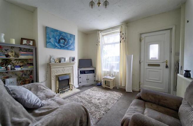 Living Room.jpg