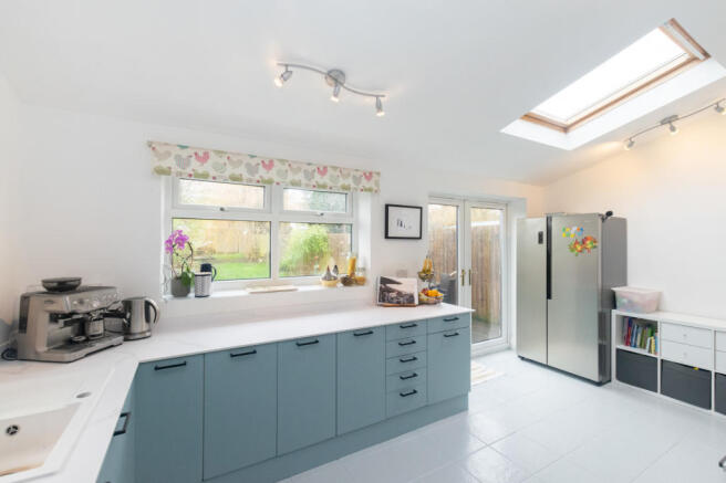 Kitchen 4
