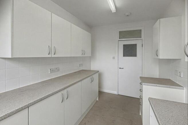 Flat E 85 Sutherland Avenue, London W9 2HG