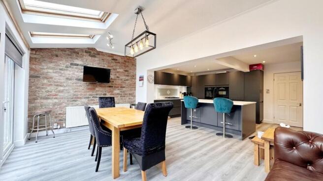 Open Plan Living Dining Kitchen