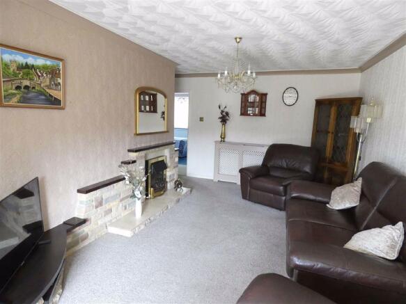 EXTENDED LOUNGE
