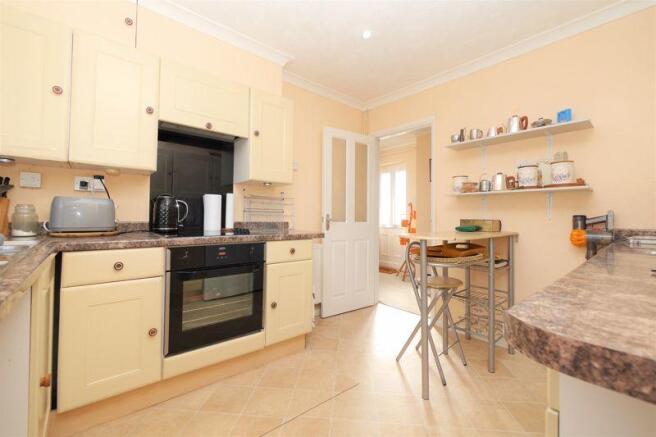 KITCHEN/BREAKF...