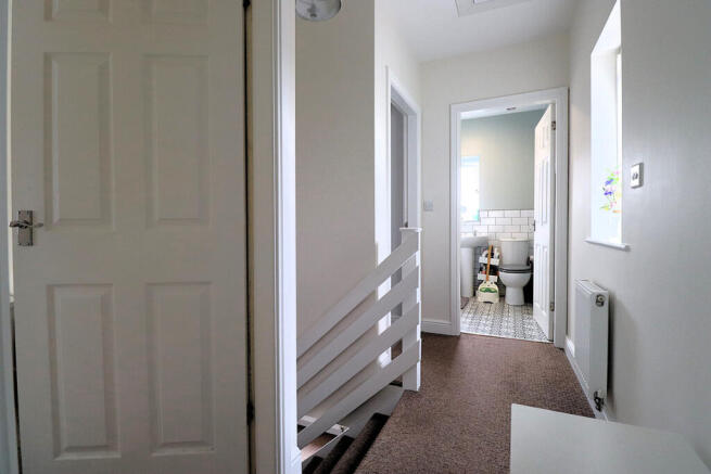 3 bed Semi-Detached for sale Image 8