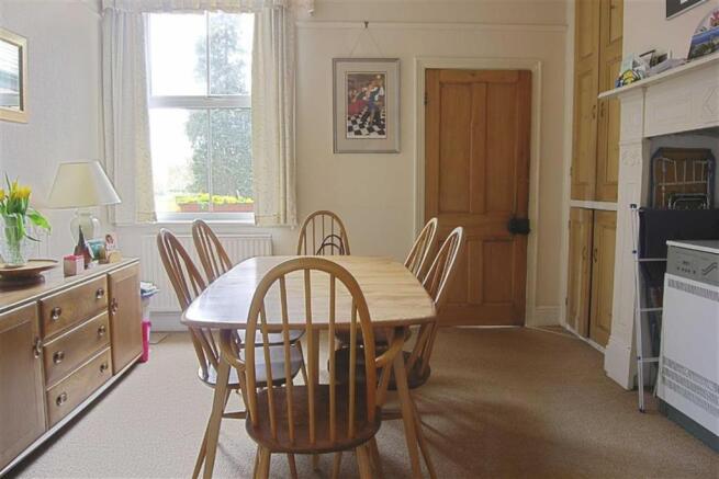 BREAKFAST ROOM