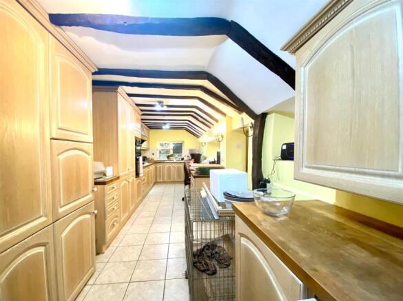 Kitchen.jpg