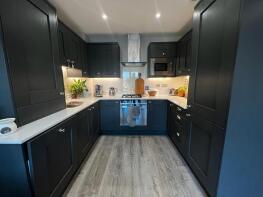 Flat 19, 30 Landmark Court, Queens Road, Weybridge KT13 9GU