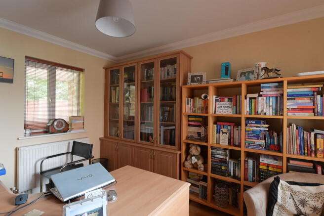 Photo 9