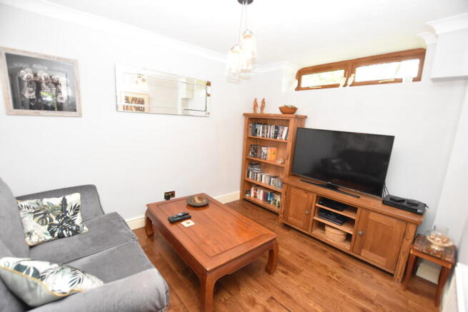 Photo 13