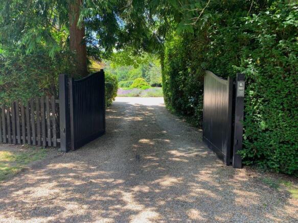 Entrance gates