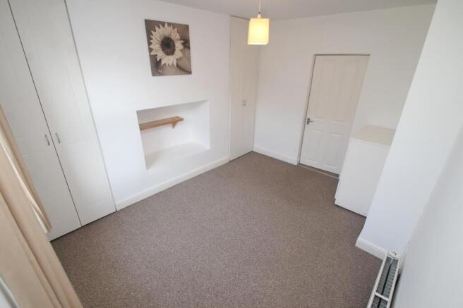 1 bed Flat for sale Image 5