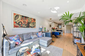 Flat 102, 23 Barracks Court, Major Draper Street, London SE18 6ZF