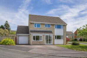 2, Coombe Meade, Woodmancote, Cheltenham GL52 9TR