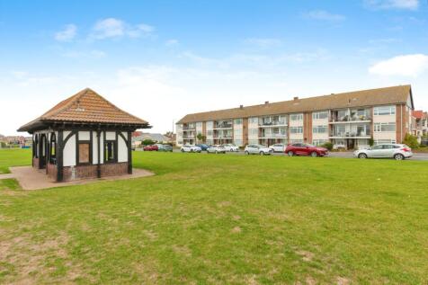 Marine Parade West, Clacton-on-Sea, Essex, CO15