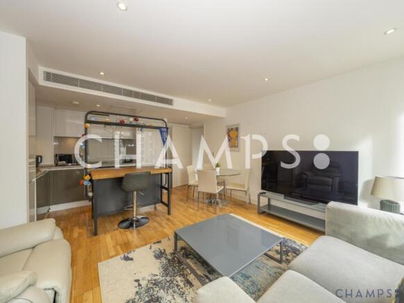 1 bed flat to rent Landmark Tower West, London E1