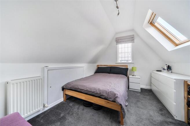 5 bed Detached for sale Image 10