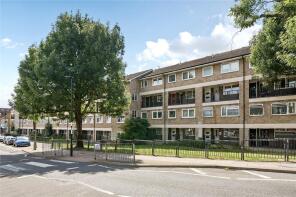 31, Dene House, Chase Road, Southgate N14 6HZ