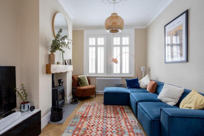 3 bed Terraced for sale Image 4
