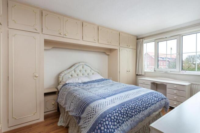 3 bed House for sale Image 6