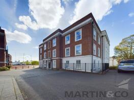 17, Flagstaff Green, Gosport PO12 1GG