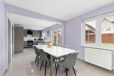 Russell Crescent, Bathgate