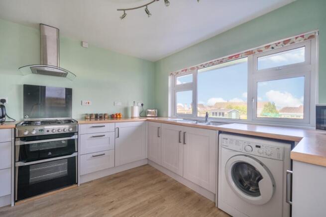 1426027-11-69affcbc128e1