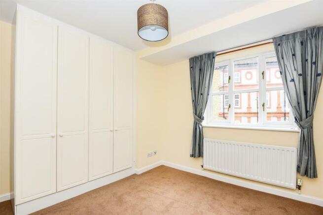 Master Berdoom with Ensuite Bathroom