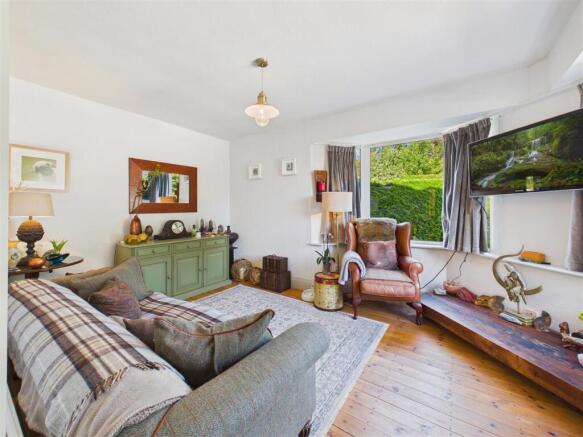 2 bed Semi-Detached for sale Image 4
