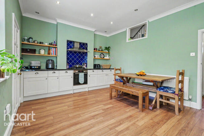 4 bed End of Terrace for sale Image 9