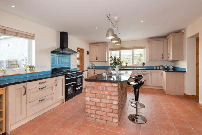 Kitchen, High ...