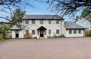 Appletree Cottage, Charters Road, Sunningdale, Ascot SL5 0DE