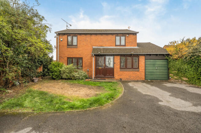 4-bed detached on Allonby Close, Lower Earley, Reading, £650,000