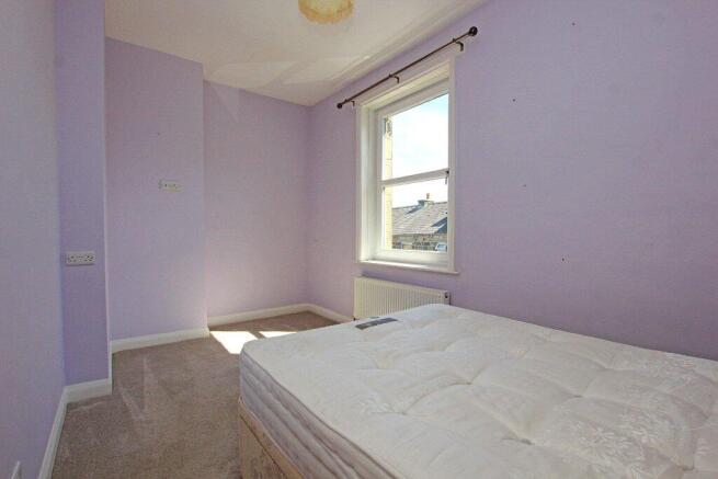 2 bed Terraced for sale Image 6