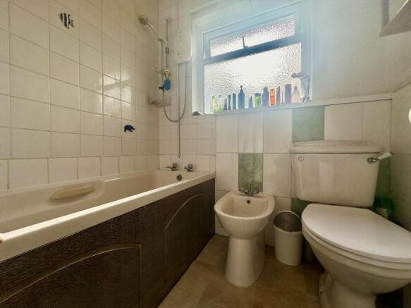 Family bathroom
