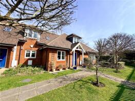 8, North Greenlands, Lymington SO41 8BB