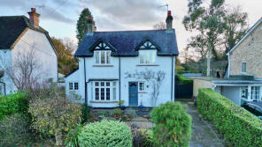 White Cottage, Chiltern Road, Ballinger HP16 9LH