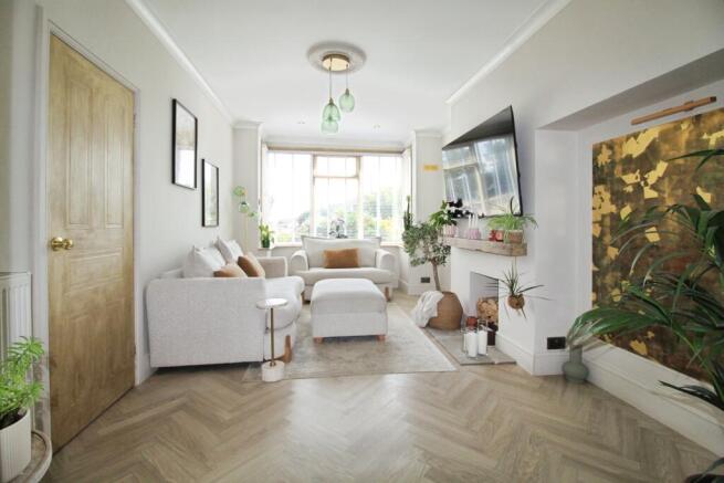 3 bed Terraced for sale Image 5