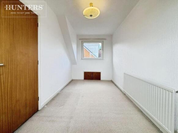 4 bed Detached Bungalow for sale Image 12