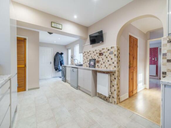 Large Kitchen