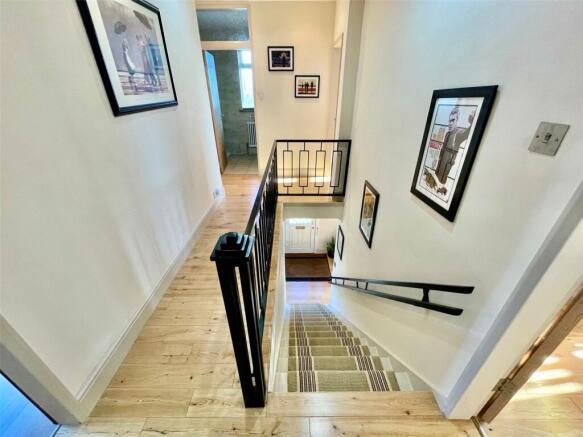 Picture No. 09