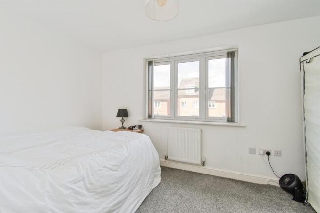 2 bed Terraced for sale Image 10