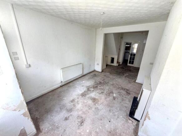 6 Cyprus Street, Hull, North Humberside, HU9 5QX photo 5