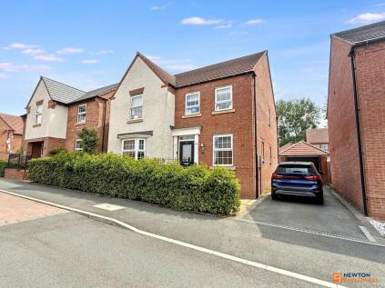 Gee Avenue, Hugglescote, LE67