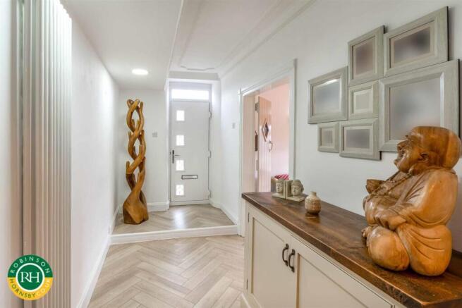 3 bed House for sale Image 7