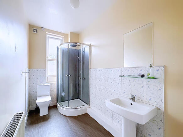 6 bed Terraced for sale Image 8
