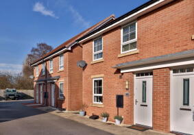 65, Heathside, York YO32 9AA