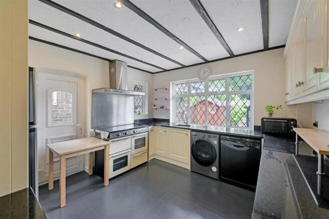 BUCKLES WAY,2 -9.jpg