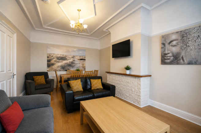 Living Room 2.png
