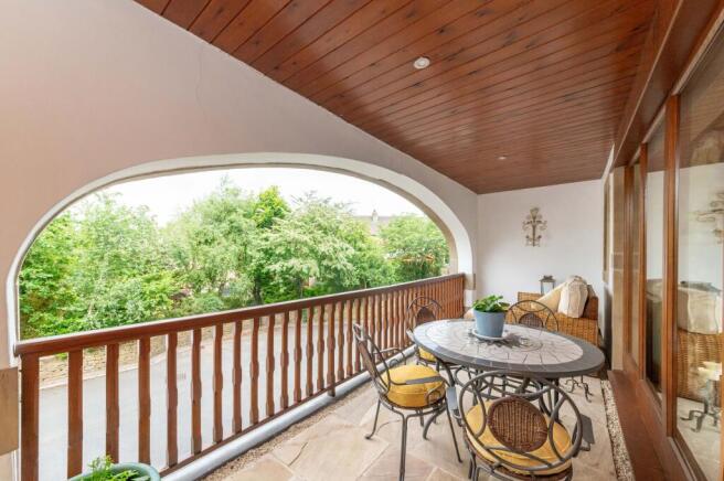 4 bed Character Property for sale Image 9