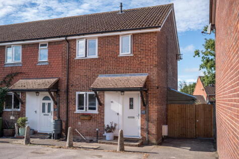 Hazel Road, Four Marks, GU34 5EY