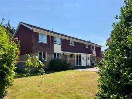 21, Yew Tree Court, Newlands Road, New Milton BH25 6PJ